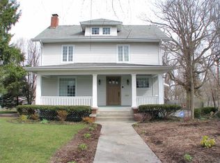 1611 E Walnut St, Springfield, MO 65802