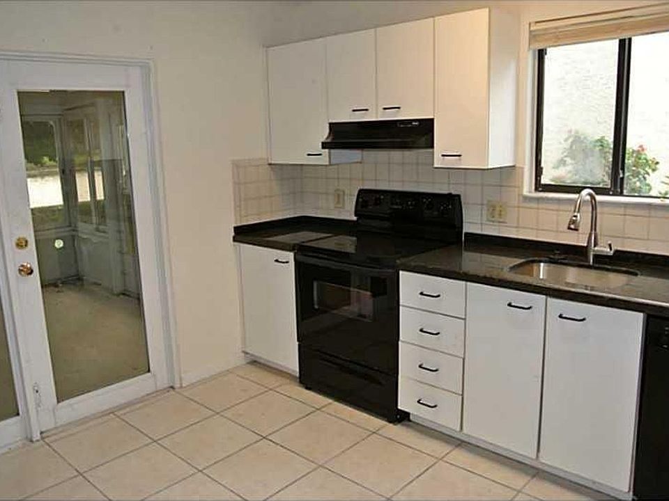 1st image of 6224 Country Fair Cir