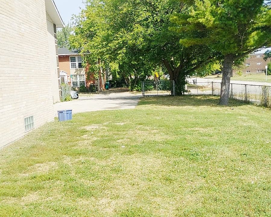 1st image of 2200 Hebron Ave