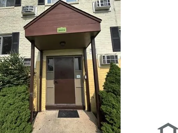 2607 Garrison Blvd, Baltimore, MD 21216