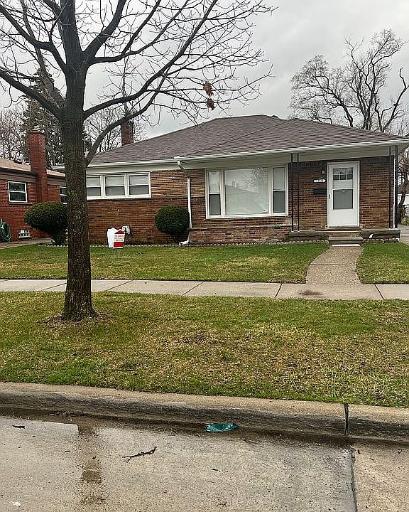 1st image of 13520 Dartmouth Ave