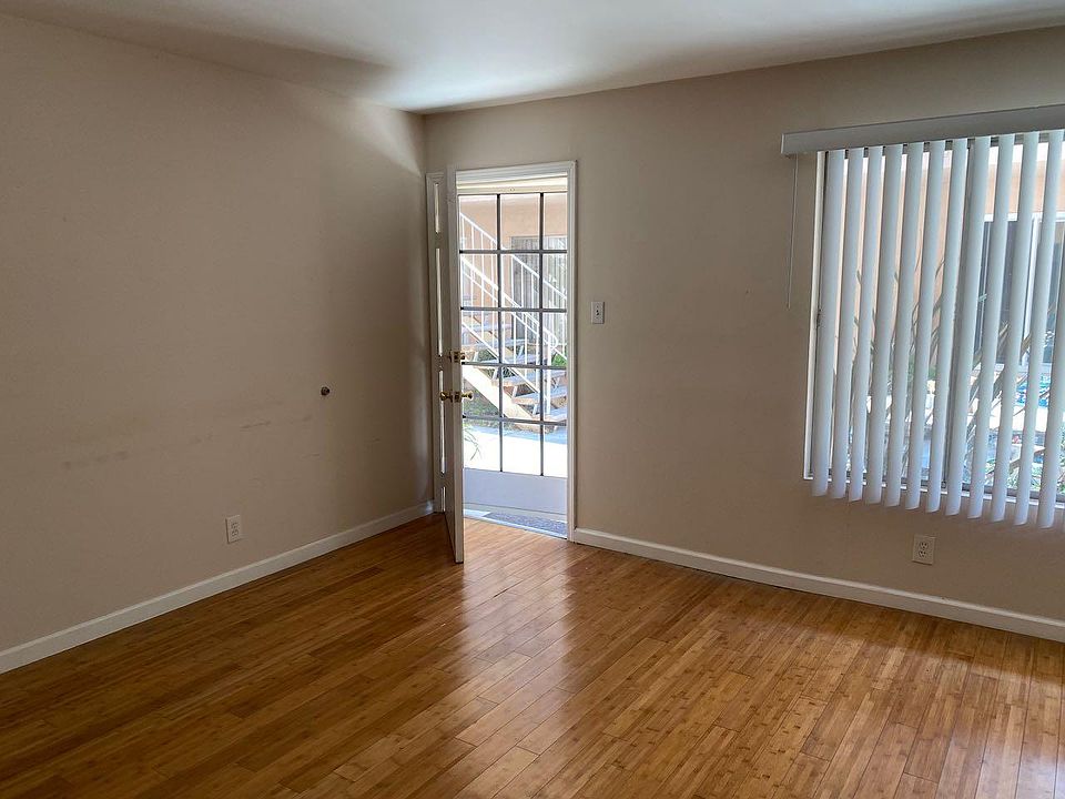 1st image of 2627 5th St #3