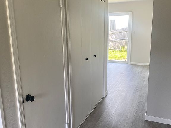 5th image of 913 Laurelwood Dr