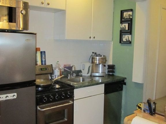 3rd image of 20 W 15th St APT 2