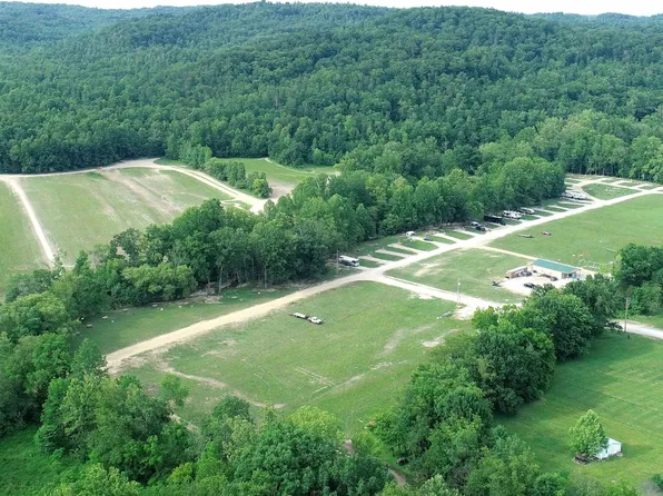 4065 Copper Creek Rd, Crab Orchard, KY 40419