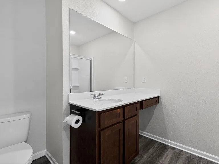 1110 Highwood Ln — Photo 12