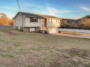 112 Hickory Hills Rd, Church Hill, TN 37642