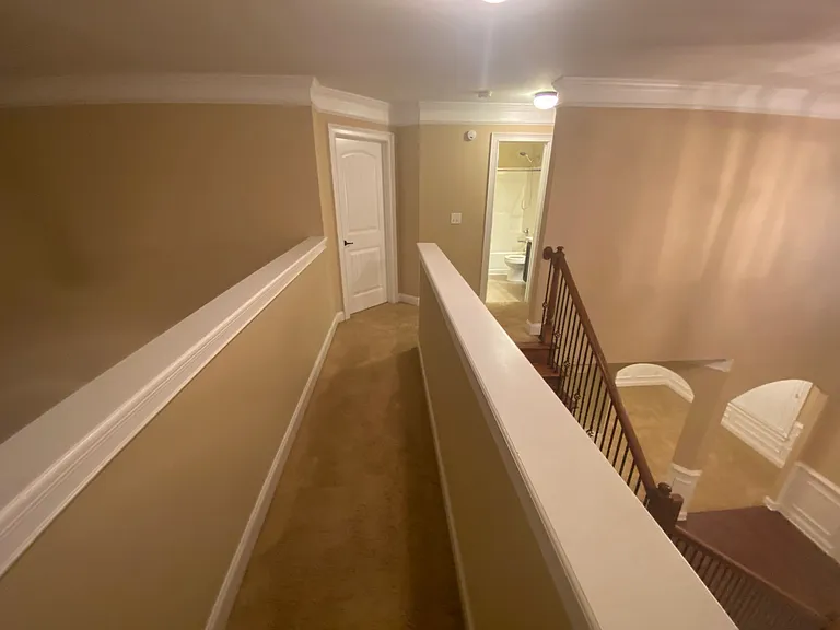 319 Haywood Dr — Photo 30