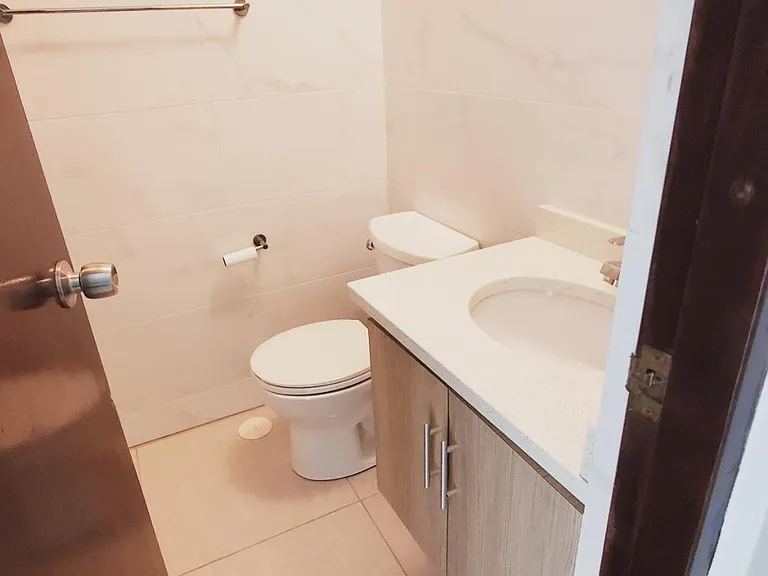 702 Roosevelt #3 — Photo 10