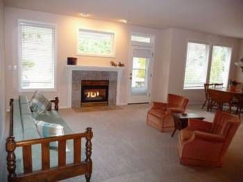 2nd image of 1921 38th Street Ct NW