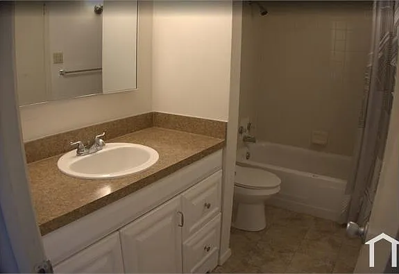 6067 Milton St #234 — Photo 17