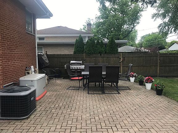 Oval shaped patio for bbq's