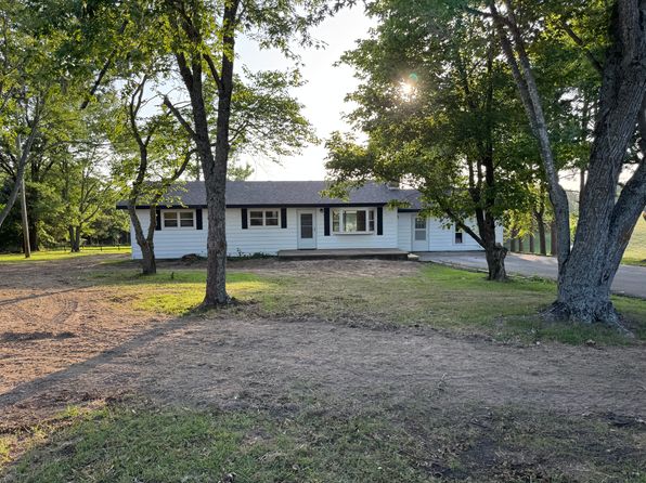 81 Stones Ln