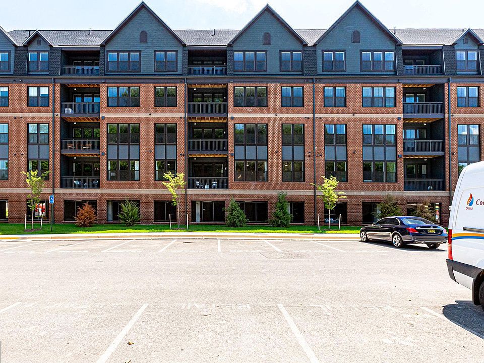 1st image of 3925 Fair Ridge Dr APT 205