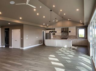 19131 Gateway Loop, Bend, OR 97702