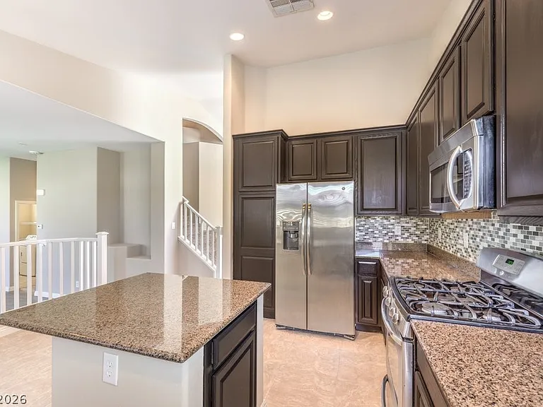 646 Ember Rock Ave — Photo 15