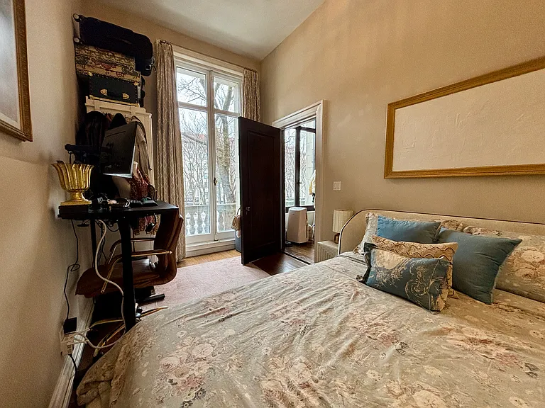 403 Commonwealth Ave #2F — Photo 9