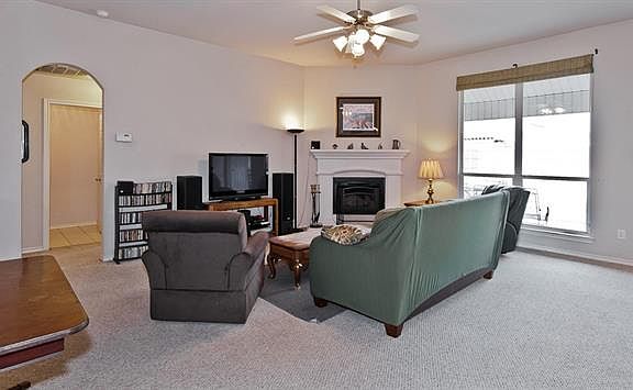 3rd image of 5928 Saddleridge Ct