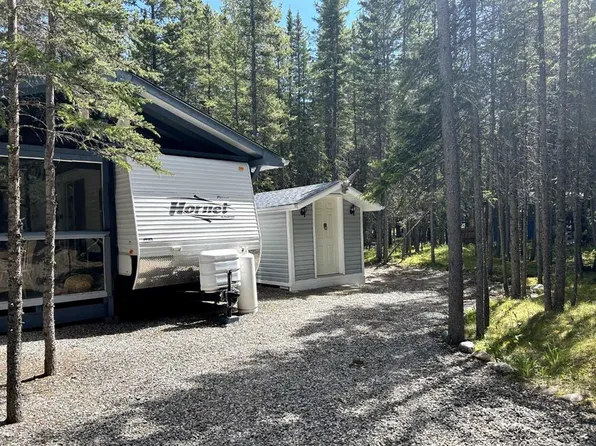 32380 Range Road 55, Mountain View County, AB T0M 1X0