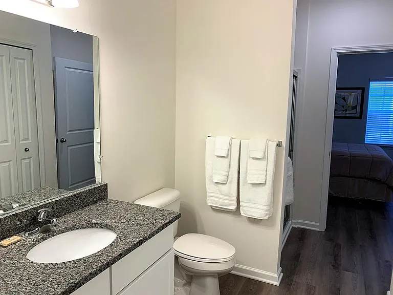 Towne Center Apartments — Photo 71