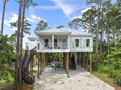 169 Pequeno St, Dauphin Island, AL, 36528