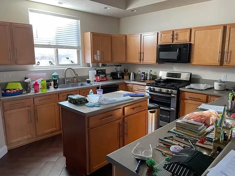2411 Canyon Glen Rd — Photo 3