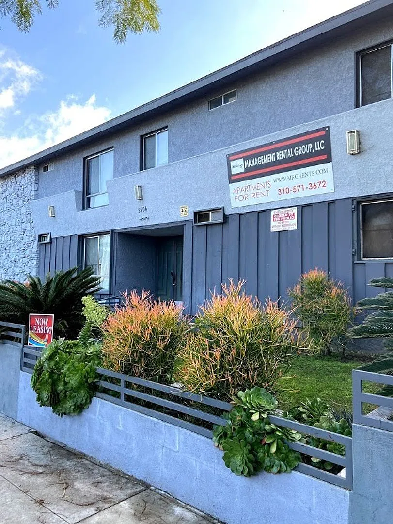 Building Photo - 3904 Gibraltar Ave