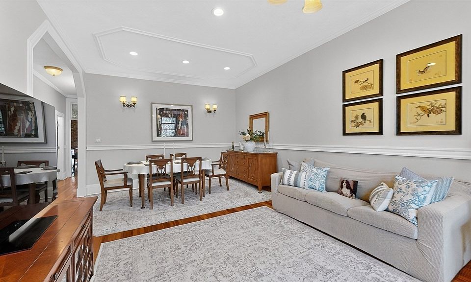 1st image of 18 Hancock St APT 4