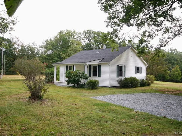 328 Glenmore Rd, Howardsville, VA 24562