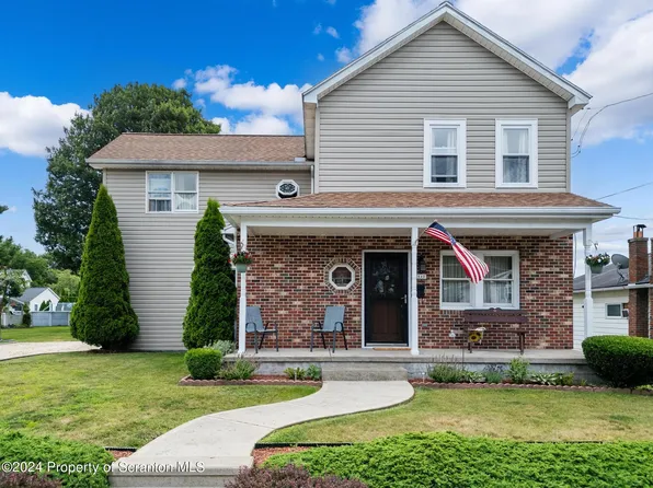 442 Bodnick St, Peckville, PA 18452