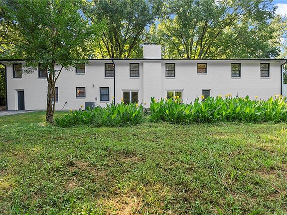 2nd image of 923 Old Noonday Sch House Rd