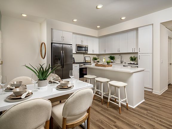 5th image of 4800 Citrus Ave #3304