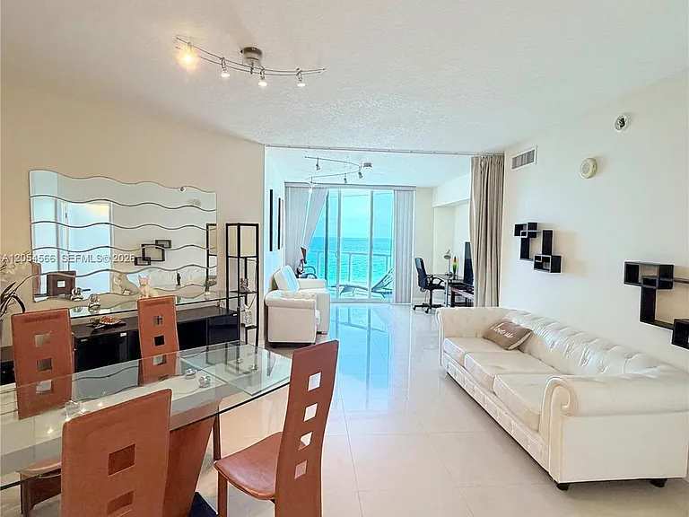 16699 Collins Ave #1410 — Photo 15