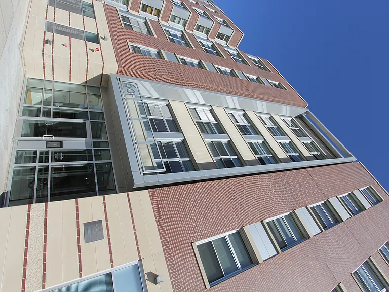 Albany Street Apartments — Photo 5