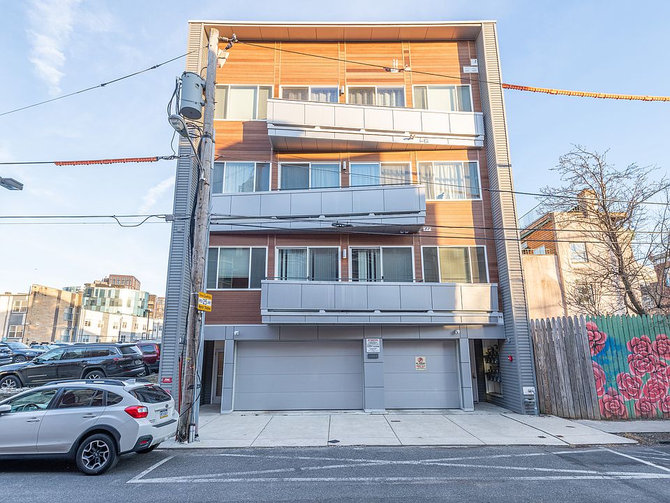 1st image of 1003 N Bodine St #7
