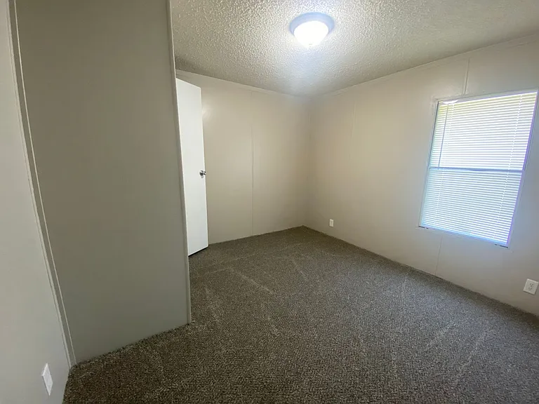 1705 Creason Dr — Photo 12