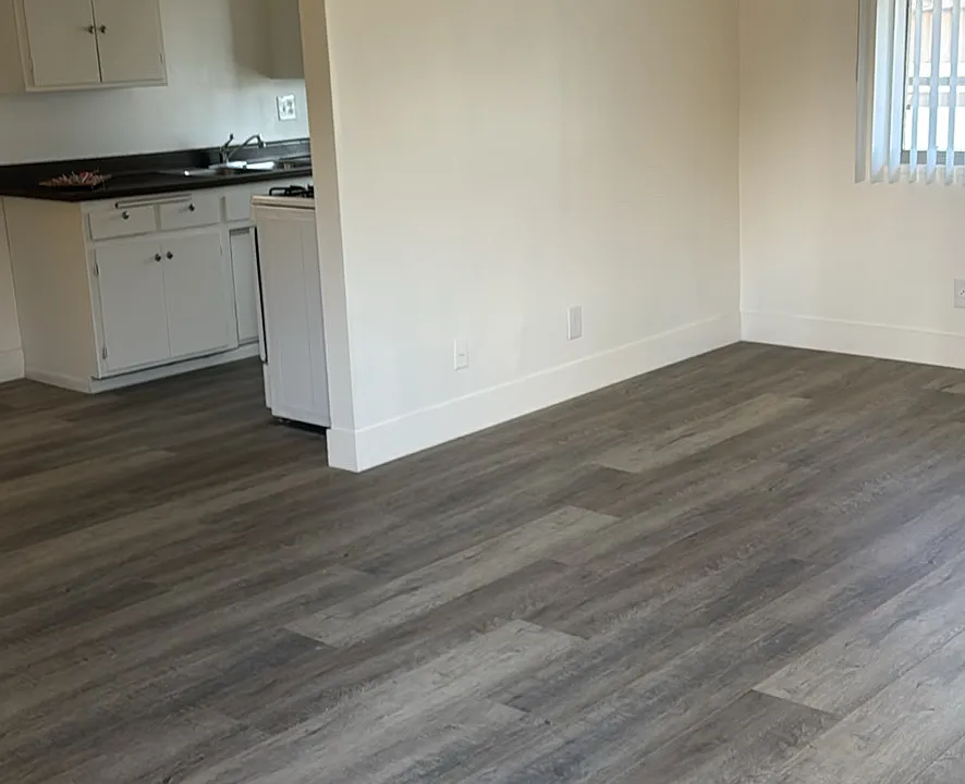 1170 E Alosta Ave #31