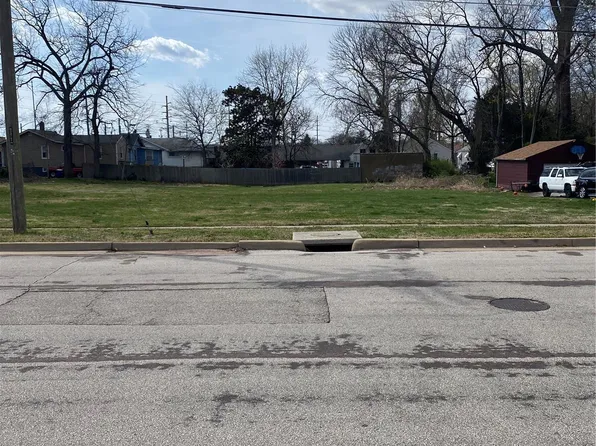 3315 Eminence Blvd, Saint Louis, MO 63114