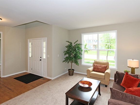 3rd image of 1499 Greystone Dr