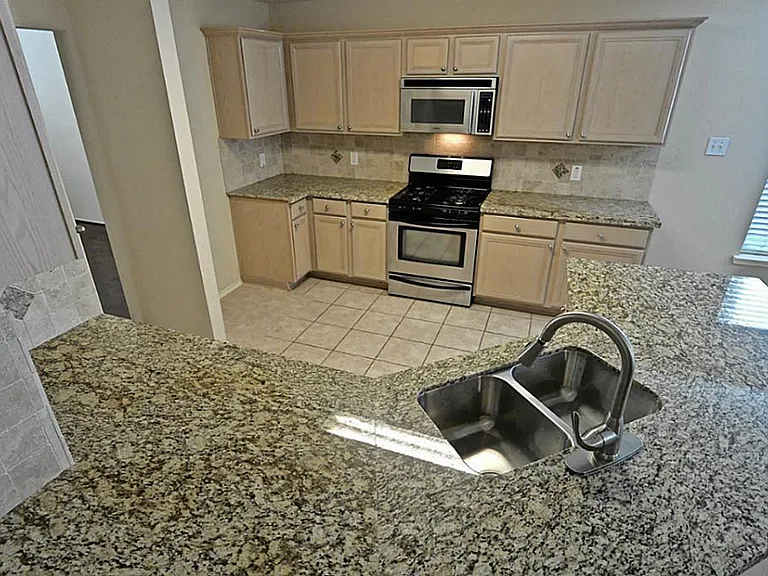 18234 Mayfield Meadow Ln — Photo 9