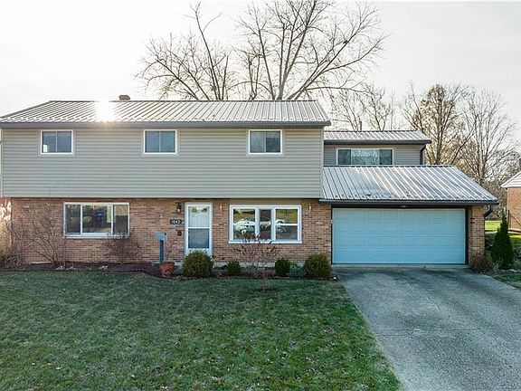 2nd image of 1042 Wollenhaupt Dr