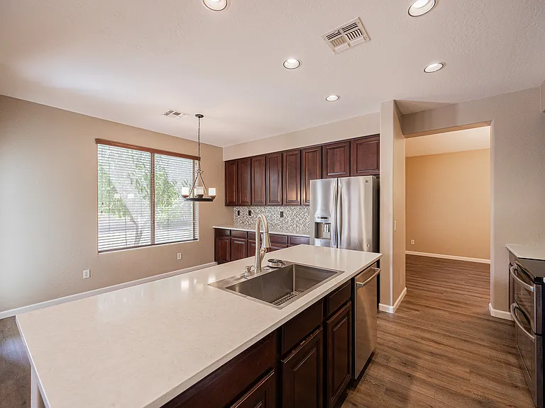 6539 W Jomax Rd — Photo 8