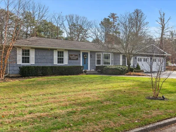 83 Henearly Drive, Miller Place, NY 11764