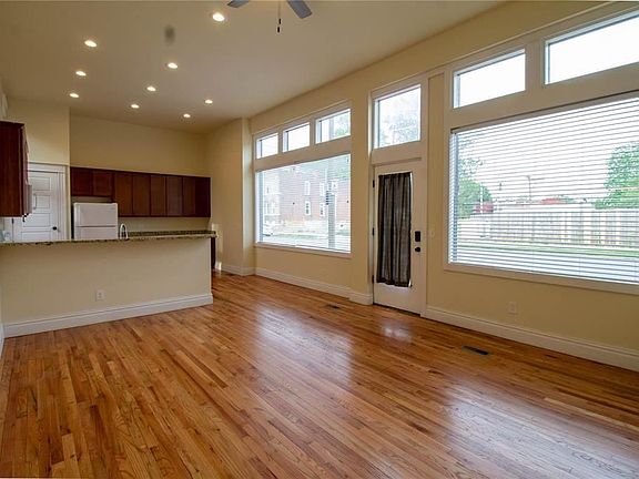 3rd image of 2801 Wyoming St APT A