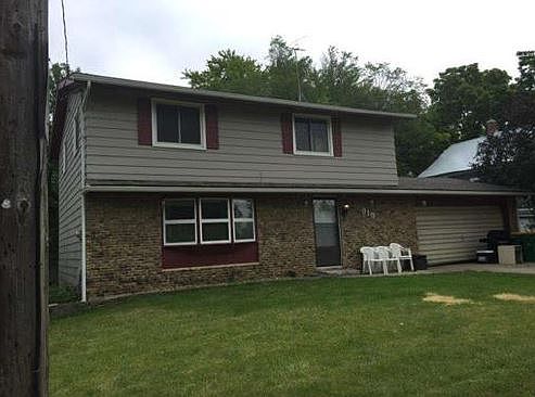 1st image of 919 Hawthorne St