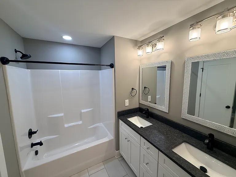 4 Plum Dr — Photo 23