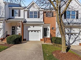 5522 Cottonrose Ln, Raleigh, NC 27606