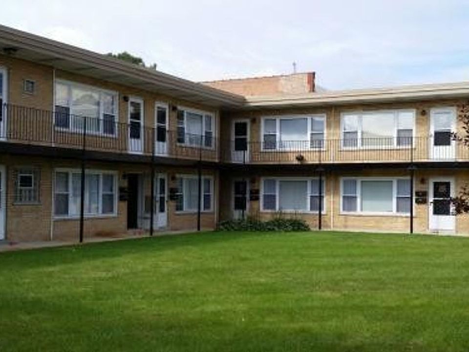 1st image of 4325 W 95th St #26