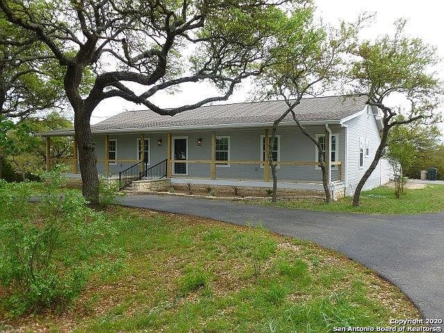 1st image of 1076 Ewing Ct