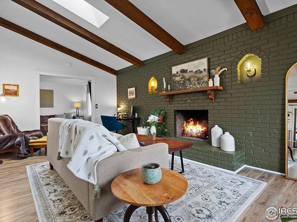 1st image of 3005 White Oak Ct